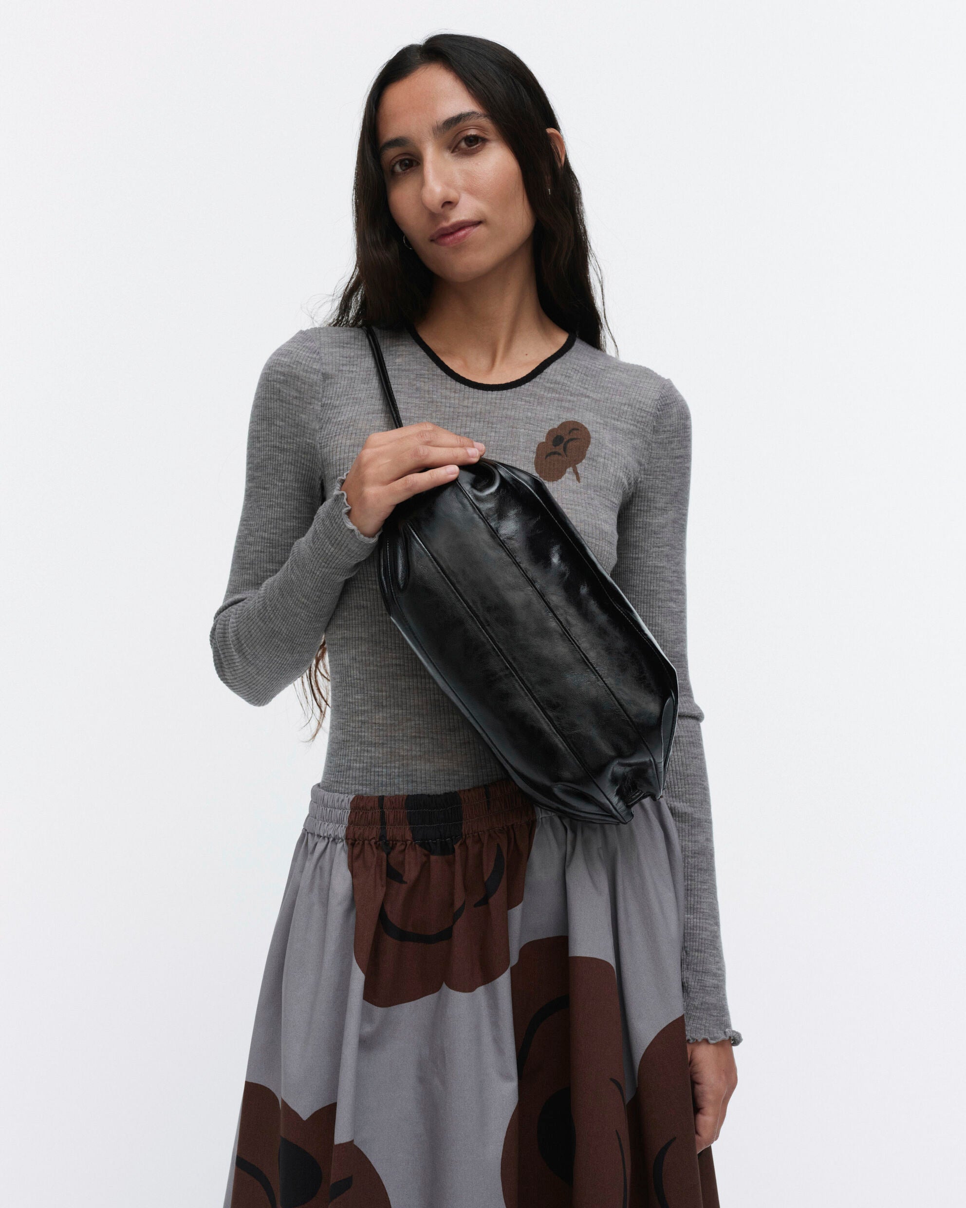 Karla Patent Shoulder bag
