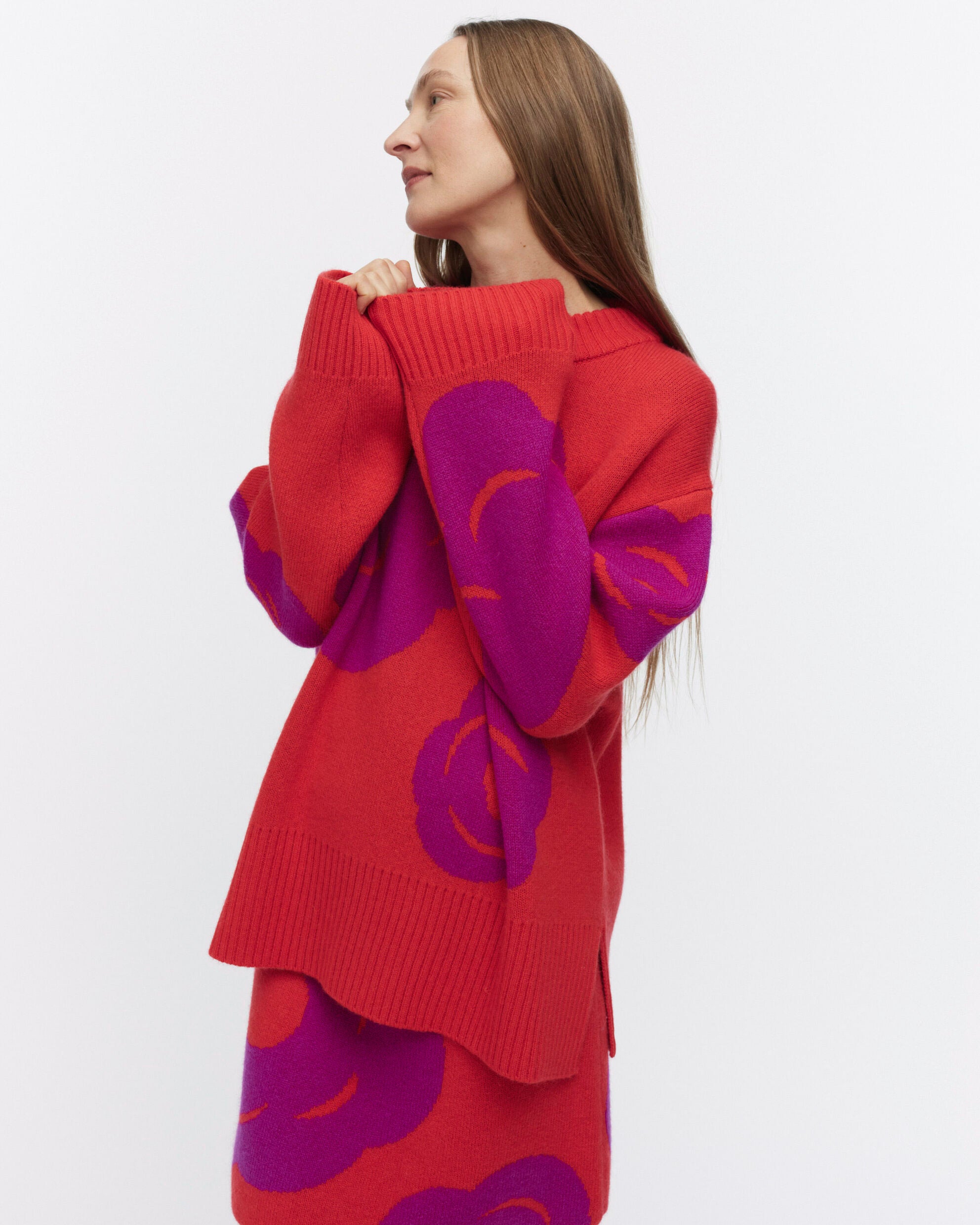 Kartakteri Tumma Knitted pullover