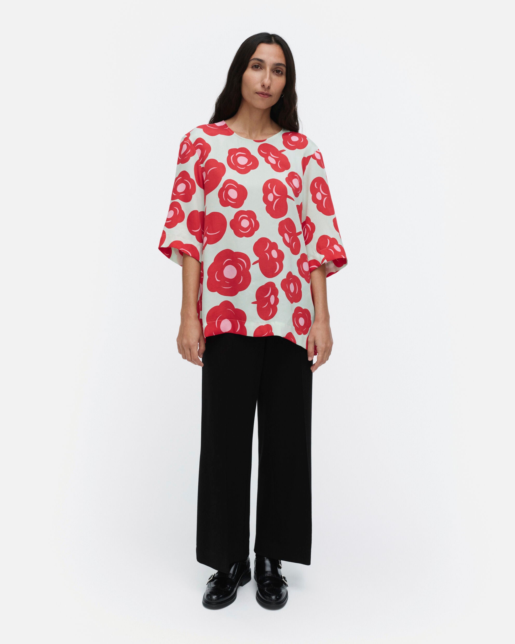 Toinen Tumma Shirt