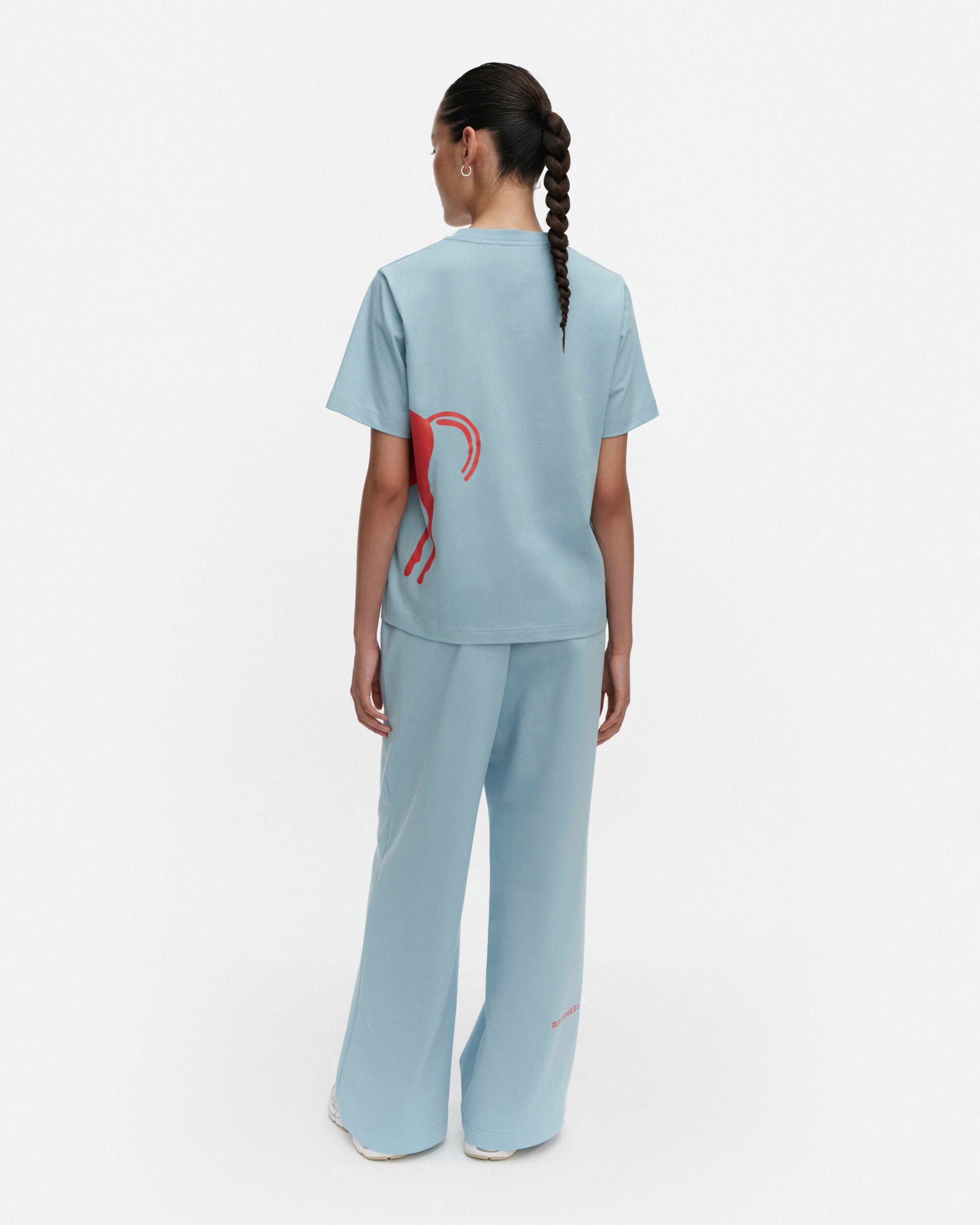 Else Musta Tamma Placement Kioski t-shirt