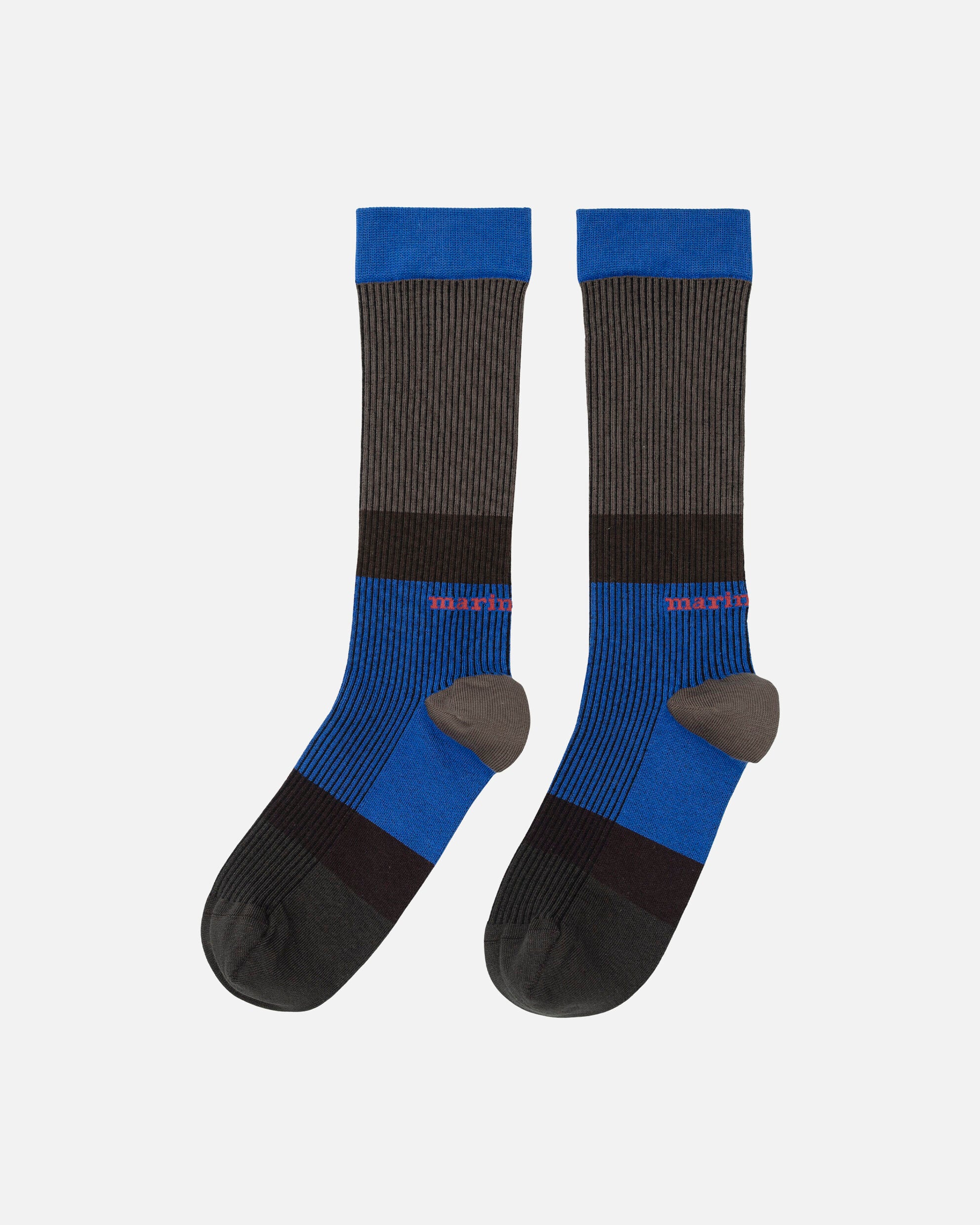 Fakta Hennika Socks
