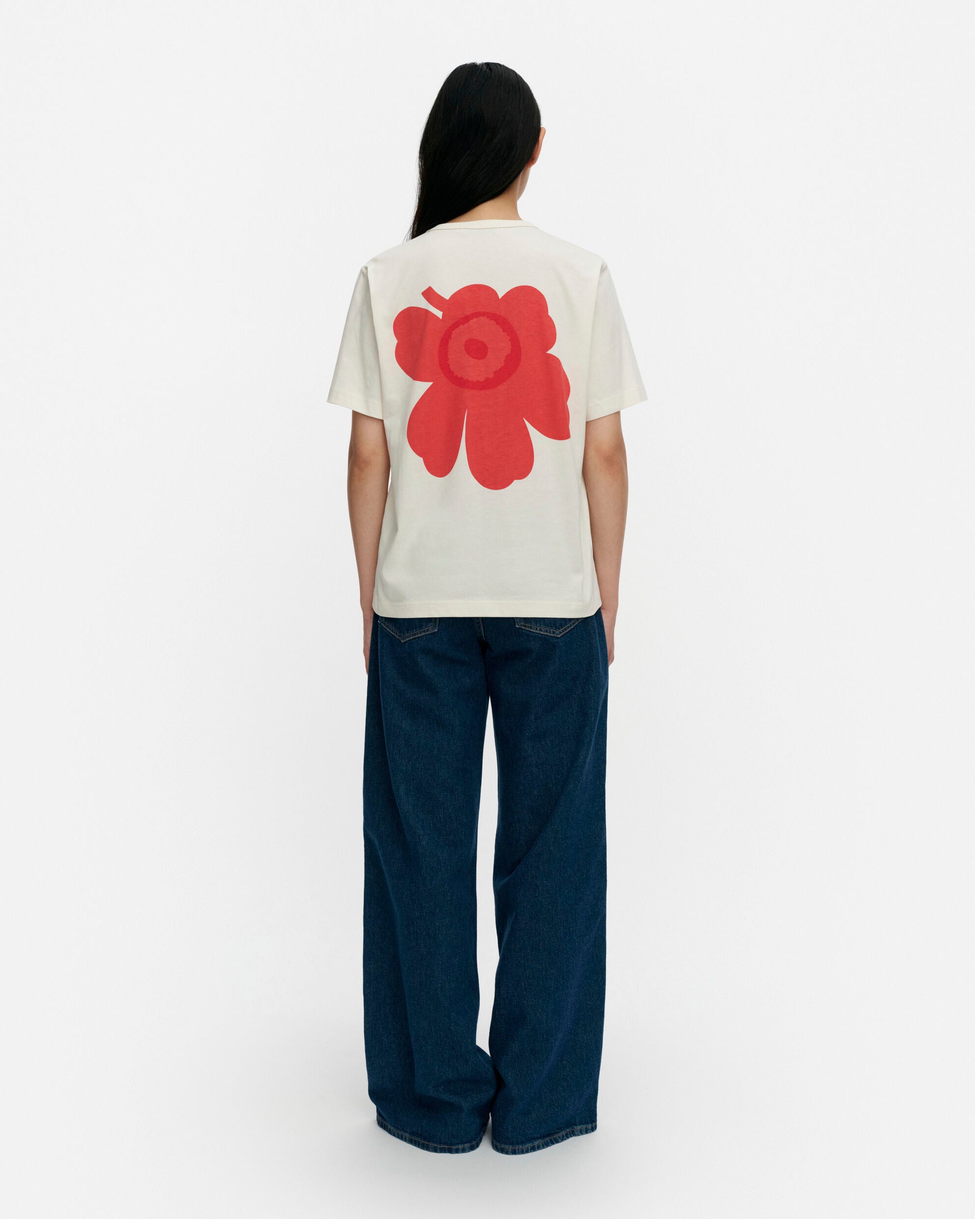 Erna Unikko Placement Kioski t-shirt