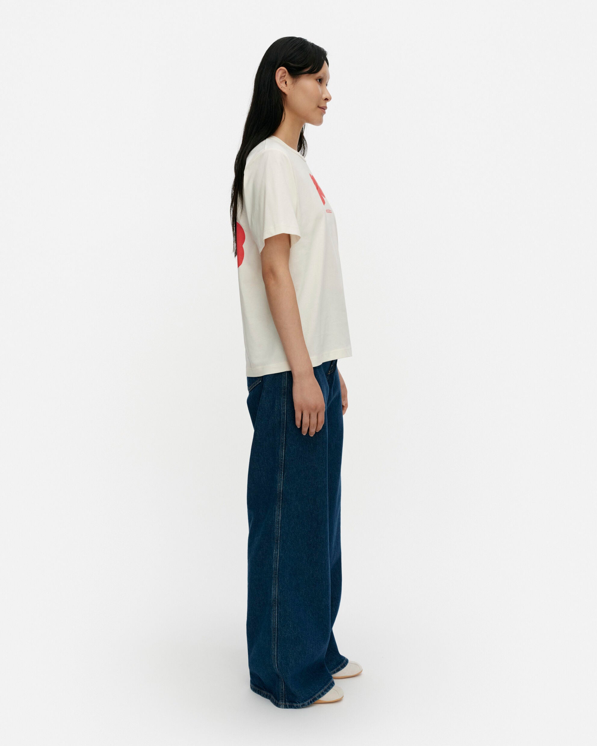 Erna Unikko Placement Kioski t-shirt