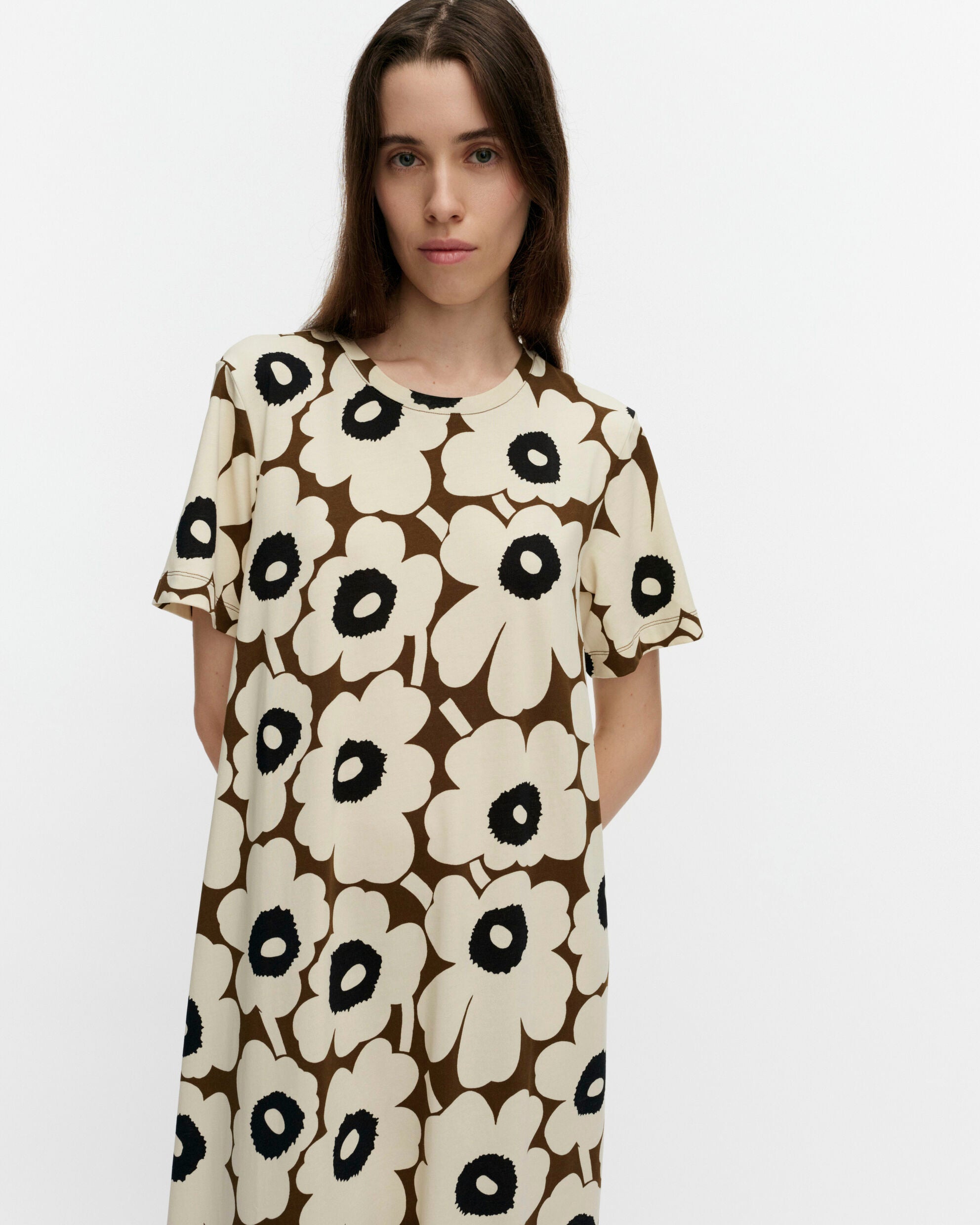 Pisteinen Unikko Dress