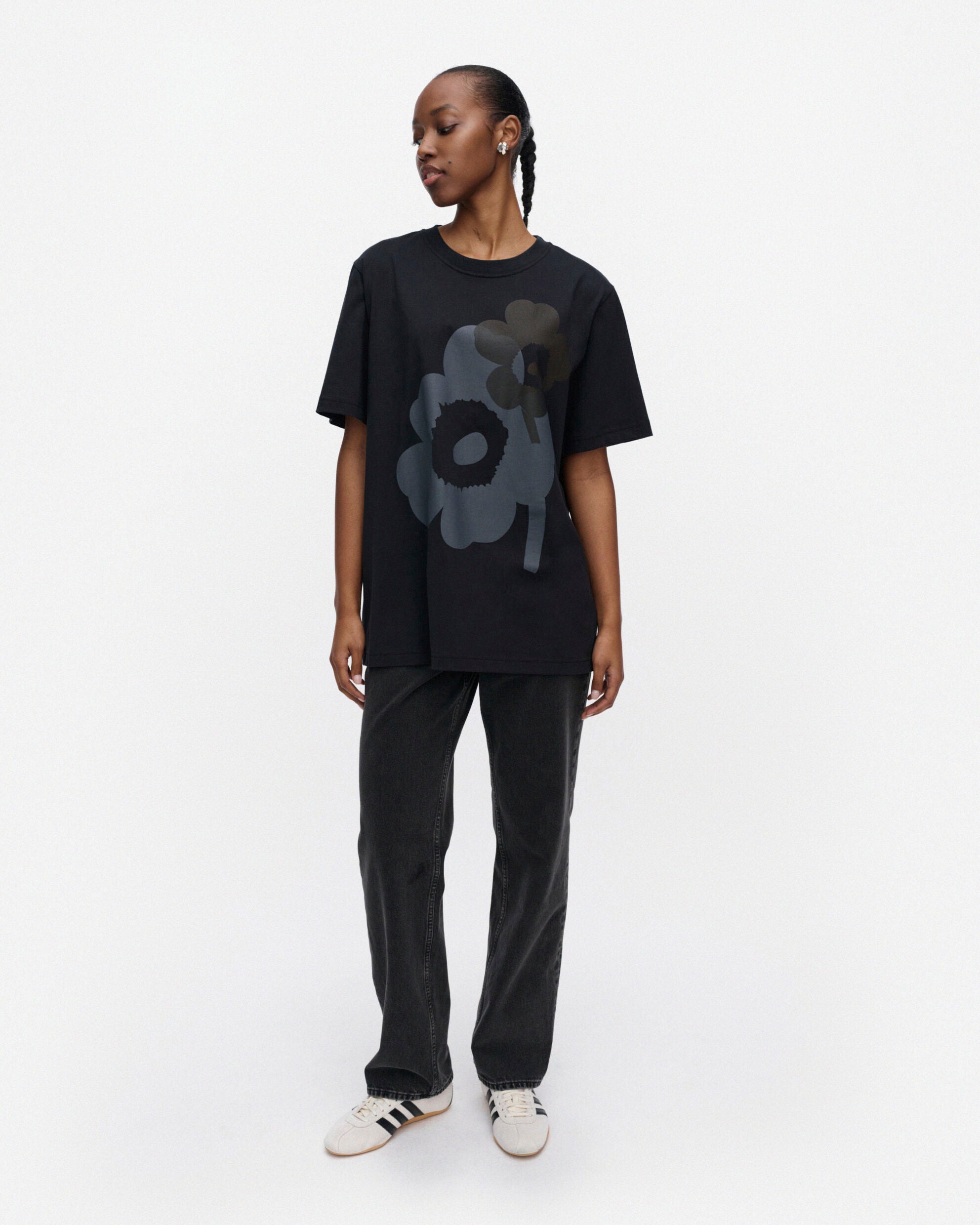 Embla Unikko Placement Kioski t-shirt