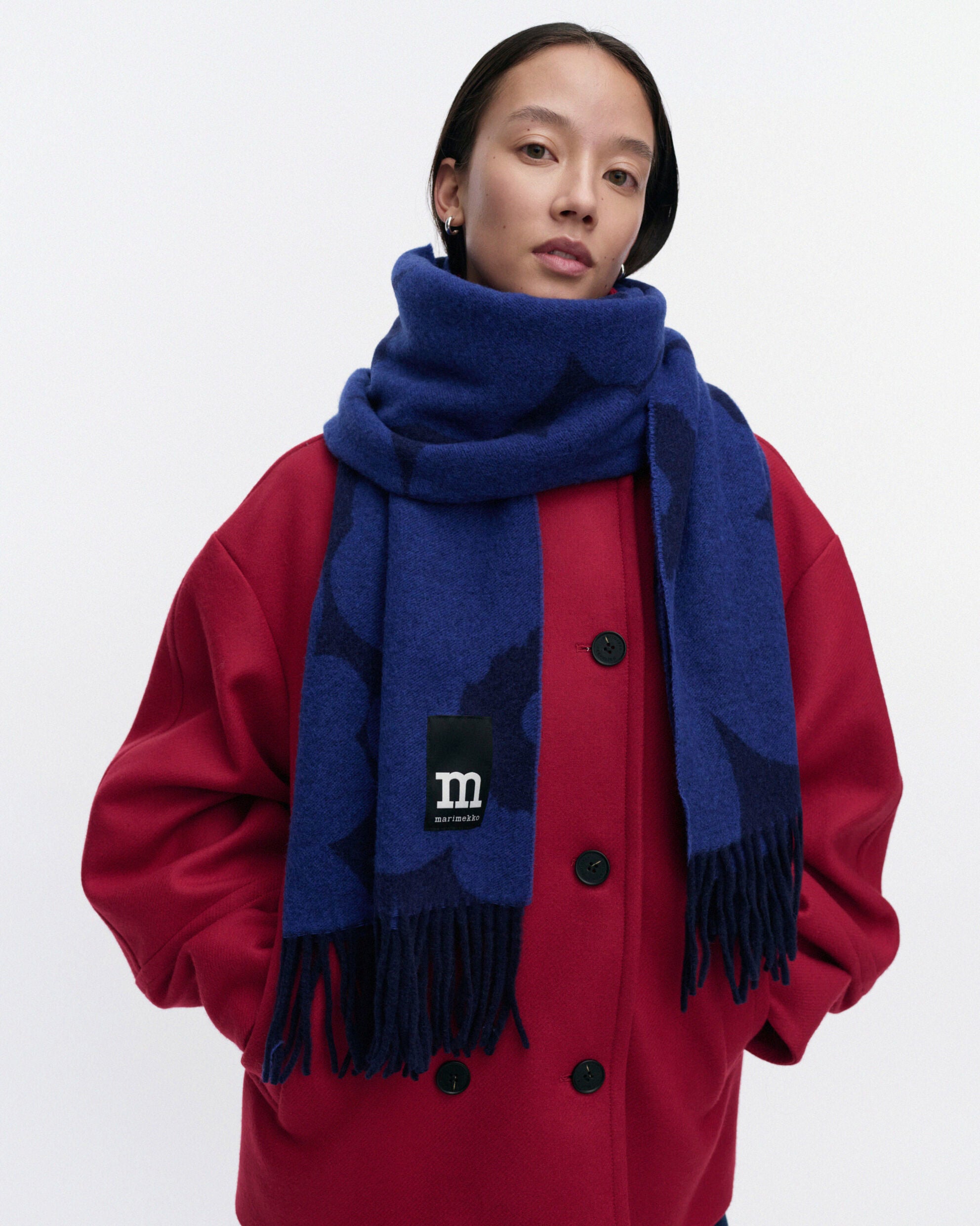 Identtinen Unikko Scarf