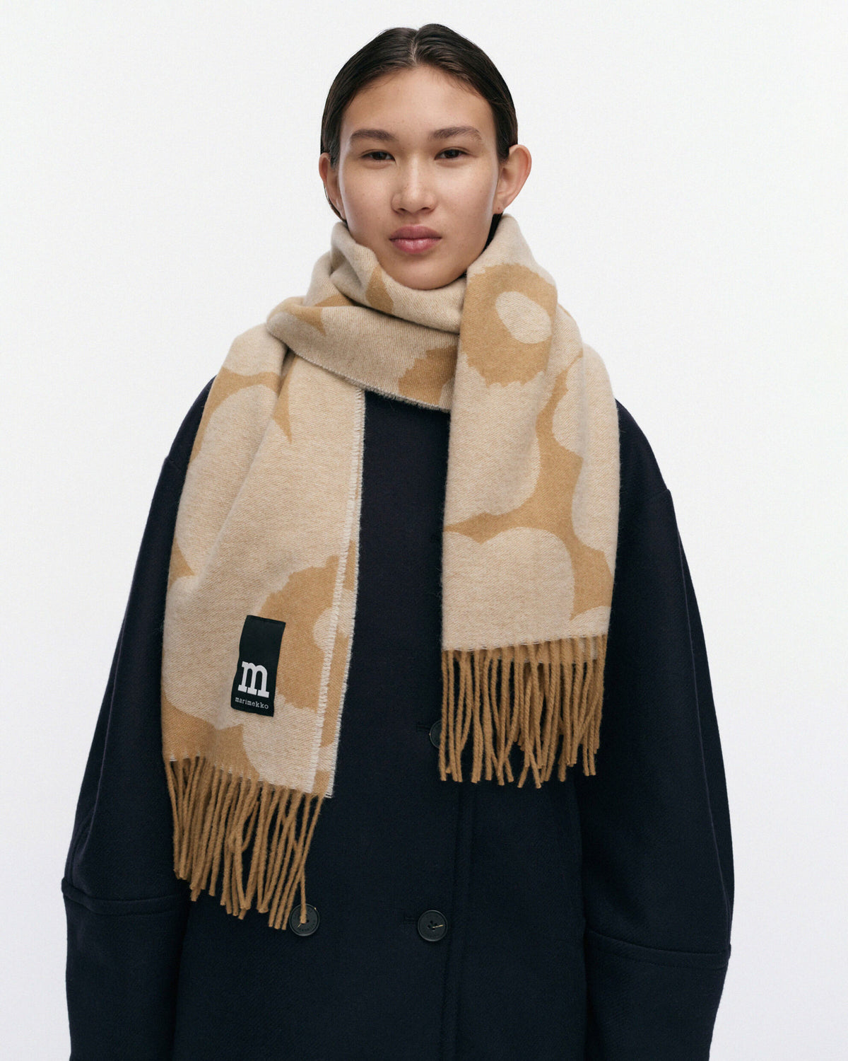 Identtinen Unikko Scarf