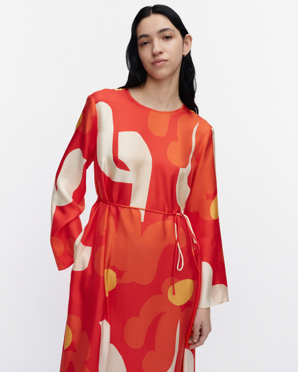 Keskenään Kukkahattu Dress