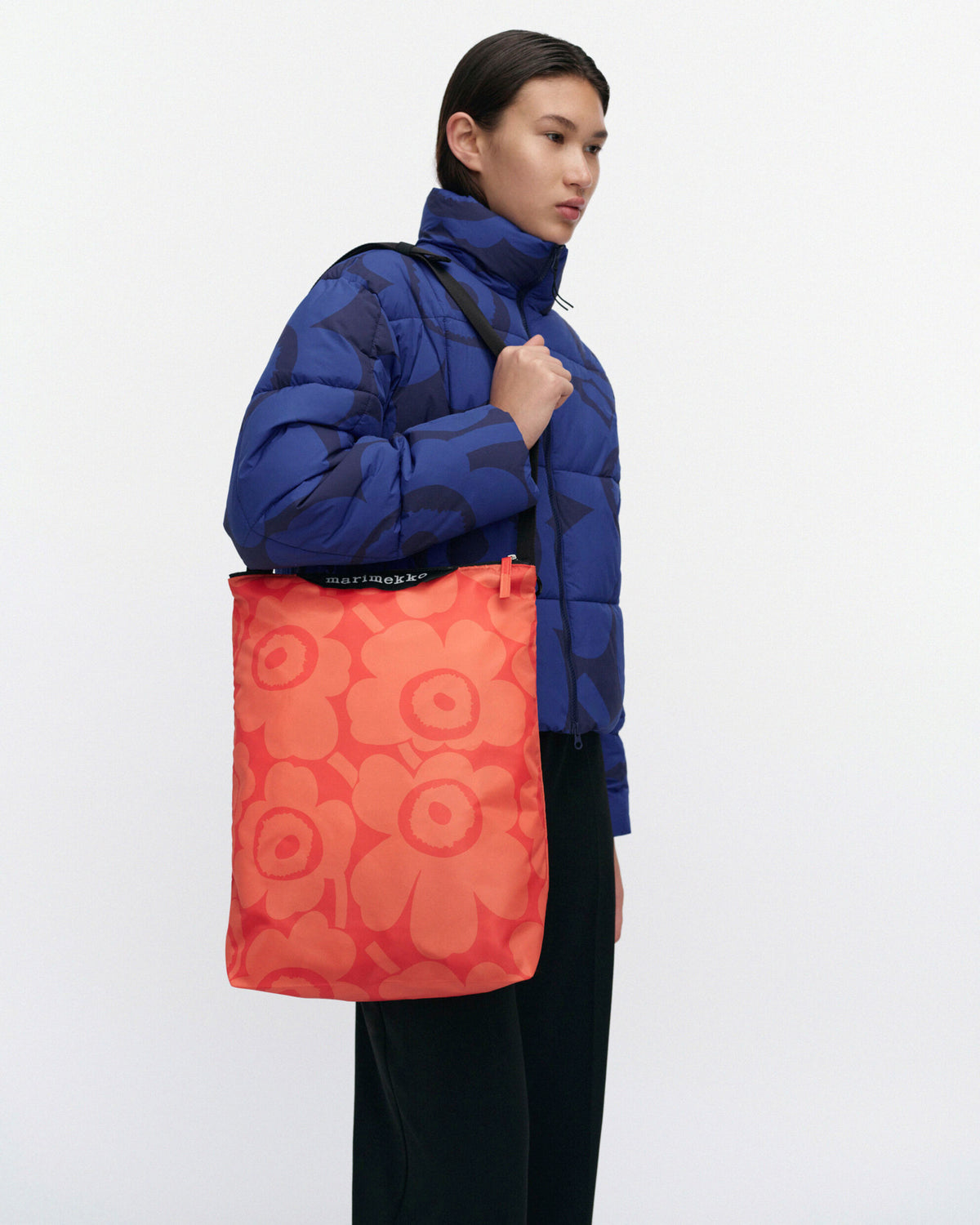 Neat Crossbody Unikko M Bag