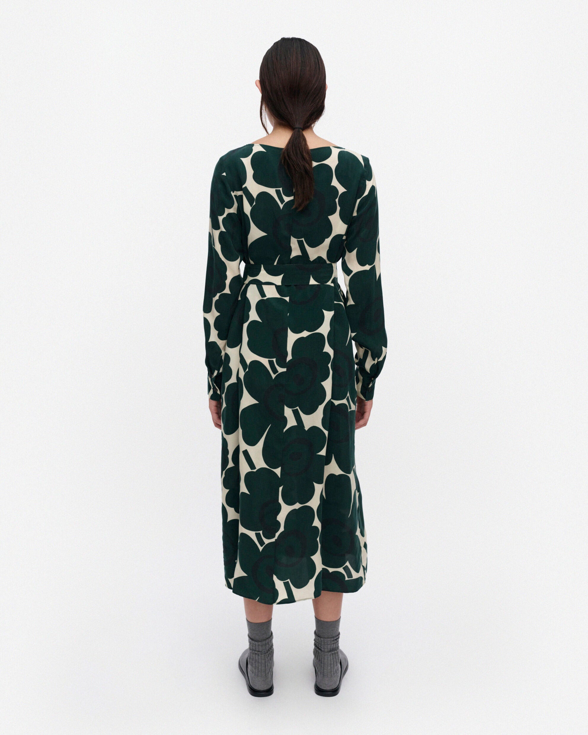 Satunnainen Unikko Dress