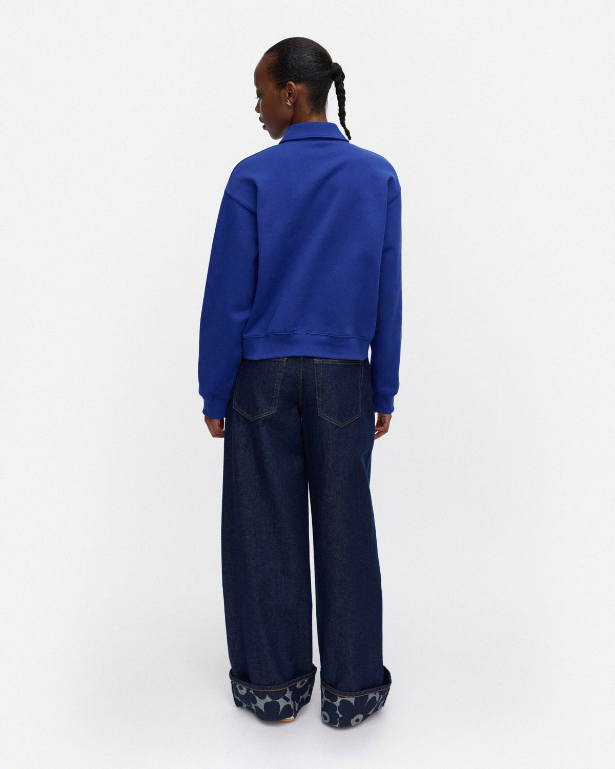 Toiminta Unikko Placement Kioski sweatshirt
