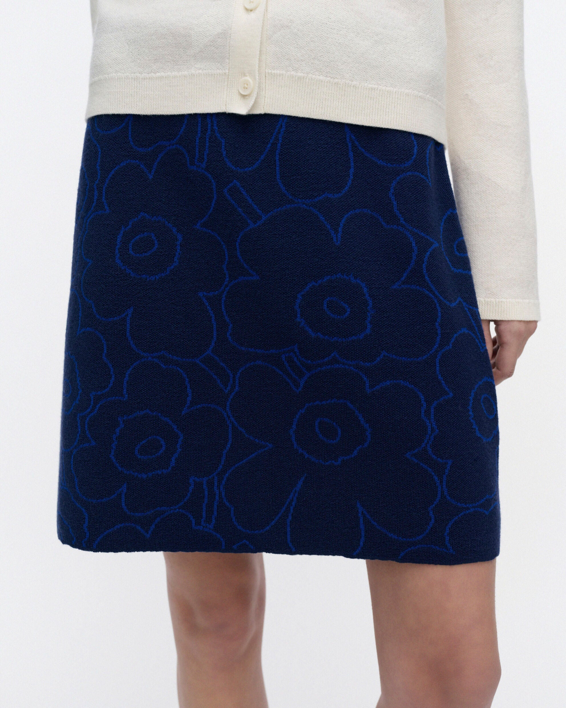 Vapaus Piirto Unikko Knitted skirt