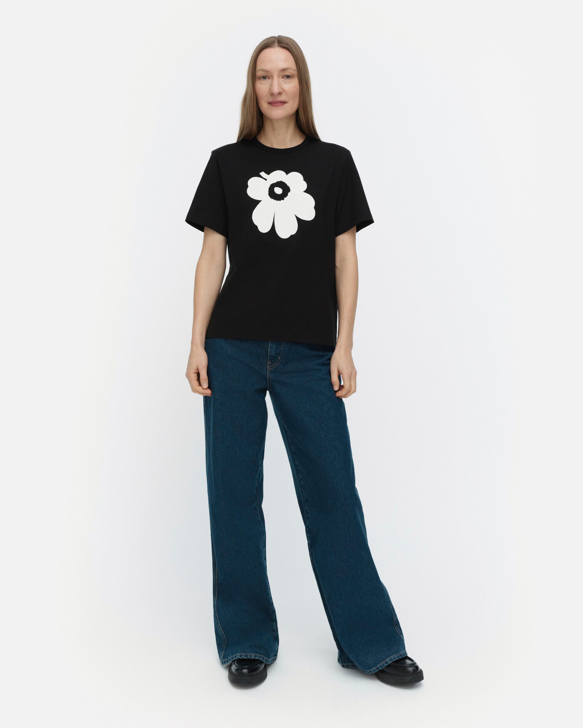 T-shirt Kioski Erna Unikko Placement
